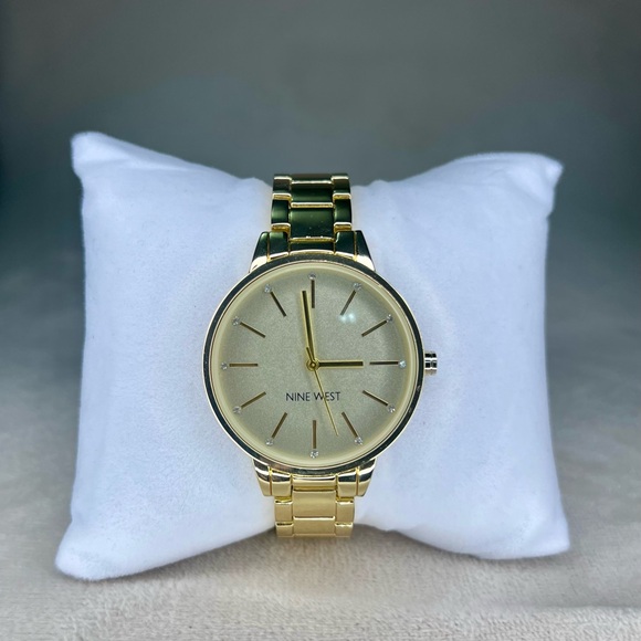 Nine West | Women's Crystal Accented Bracelet Watch - Picture 3 of 8